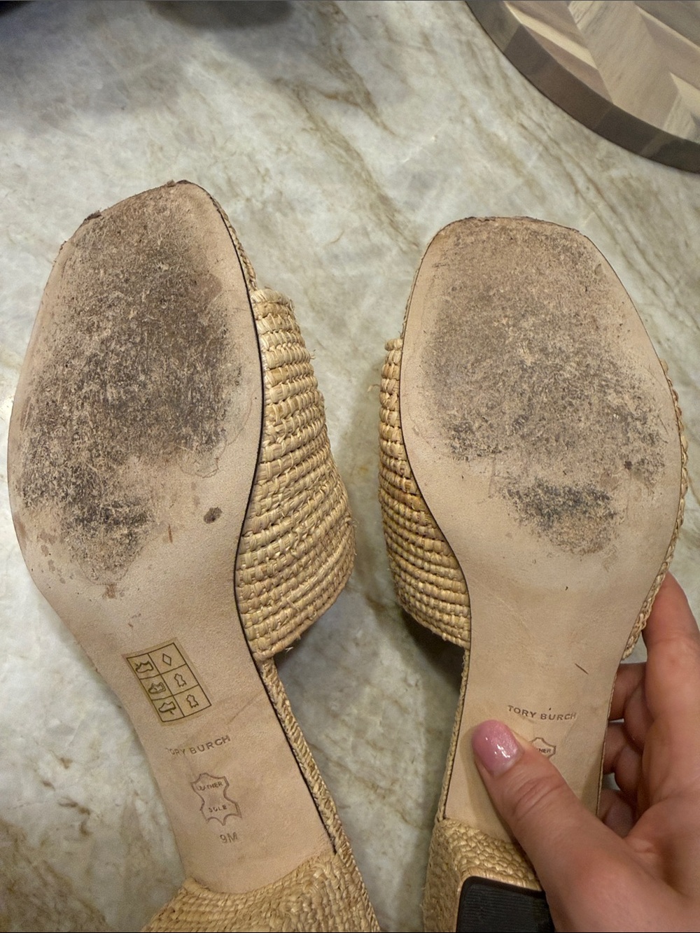 Tory Burch Tan Raffia Slide Mules with Gold Logo - Picture 5 of 5